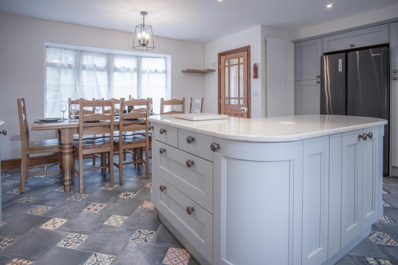 Pendeilo Villa - 5 Bedroom Holiday Home - Amroth Zewnętrze zdjęcie